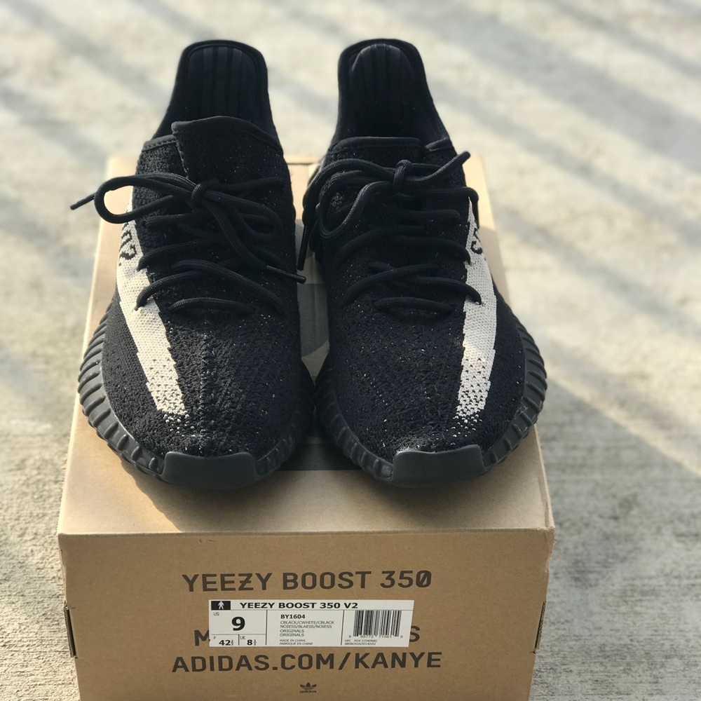 Adidas Yeezy Boost 350 Oreo